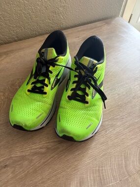 Brooks Ghost 14 Men’s Running Shoes - Bright Yellow-Green with Black Accents